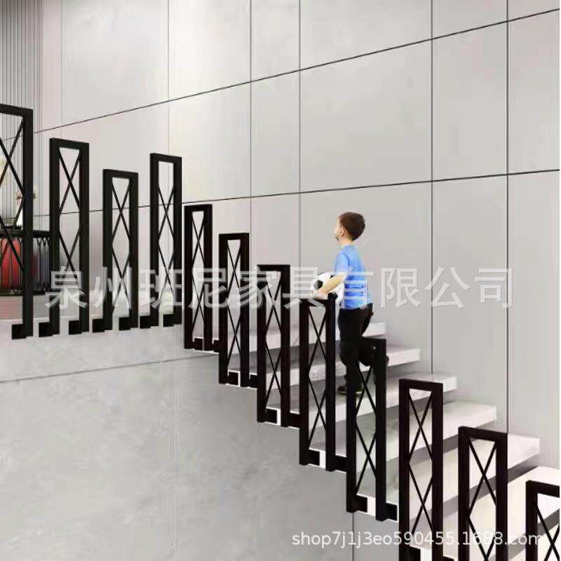 铁艺楼梯扶手梯步老人防护栏杆北欧简约创意栏杆家用围栏阁楼室内
