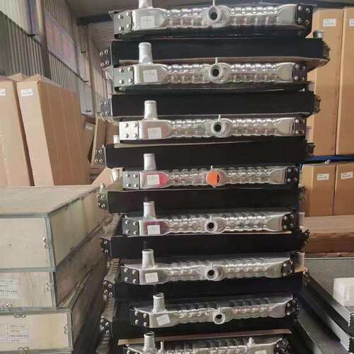 厂家9工装载机XG91932厦933330散热AED器装载机油散