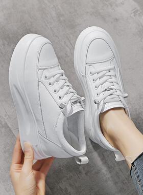 2026春夏新款小白鞋女鞋年新款百搭平底单鞋时尚休闲板0302z