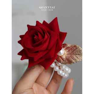 玫瑰弹力珍珠手炼红玫瑰新娘婚礼手腕花伴娘姐妹组手炼鸡尾酒会