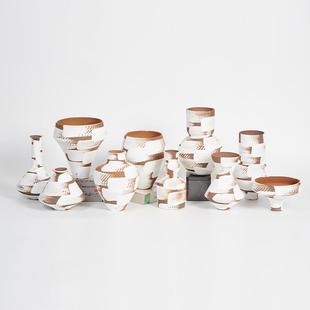 北欧简约陶瓷花瓶样板房创意刷化妆土插花装饰品博古架物摆件现代