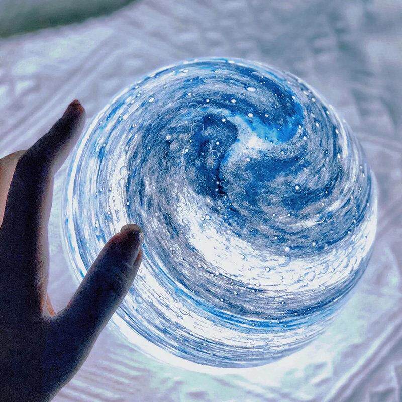 梦幻星球小夜灯ins少女 月球银河系星空灯卧室床头氛围掌上星河灯