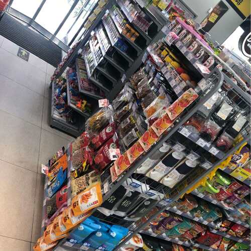 便店货711罗森超市很货架架摆摊198架全利家便利店零食忙