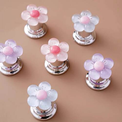 Cute flower toilet button, specially designed for nail art,