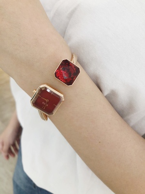 SAGA世家手表怎么样这是牌子啥档次来的?