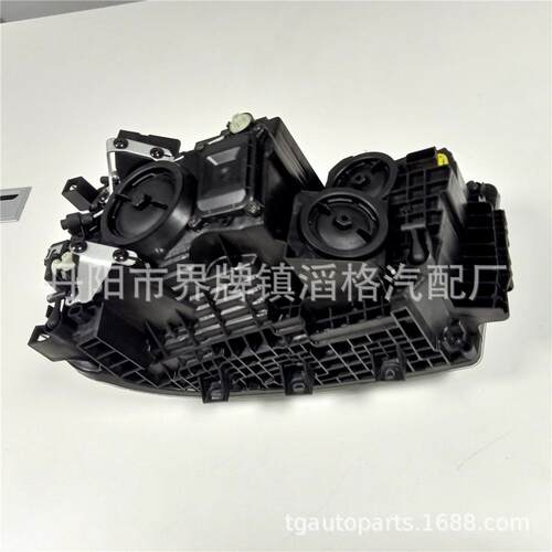 适用斯堪尼亚卡车R650 G500 S730 S500 P500大灯 2379890 2379894