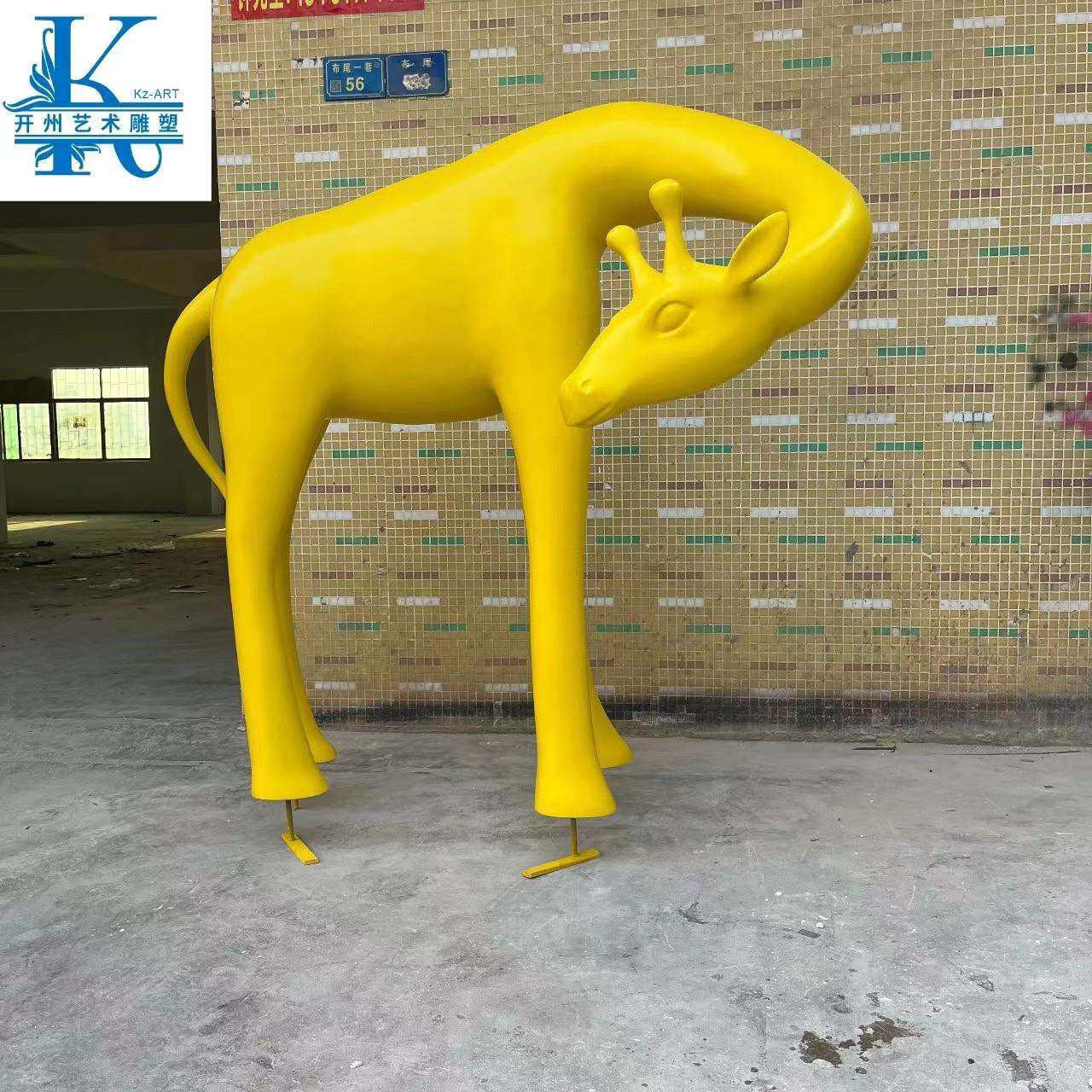 酒店大堂大型落地摆件长颈鹿雕塑艺术品创意售楼处玻璃钢软装饰品