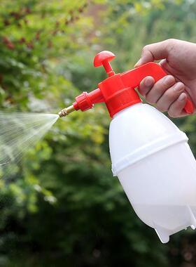 新款直销手持喷壶浇花洒水壶园艺工具 塑料气压式喷水壶白色喷雾