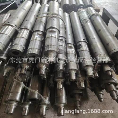 湖南UN260SM2伊之密注塑机60mm螺杆炮筒 料管 机筒现货5500元一套