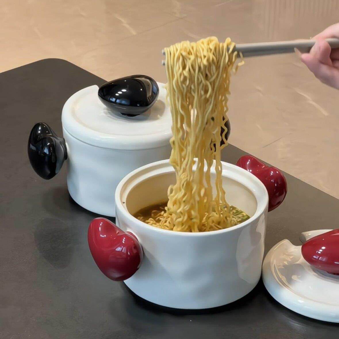 爱心泡面碗陶瓷双耳带盖嗦粉碗学生宿舍家用一人食饭碗螺蛳粉汤碗
