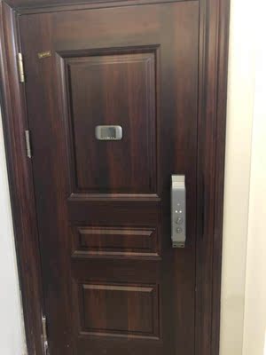 德施曼Q5高端黑全自动智能指纹锁怎么样?用后三个月彻底后悔