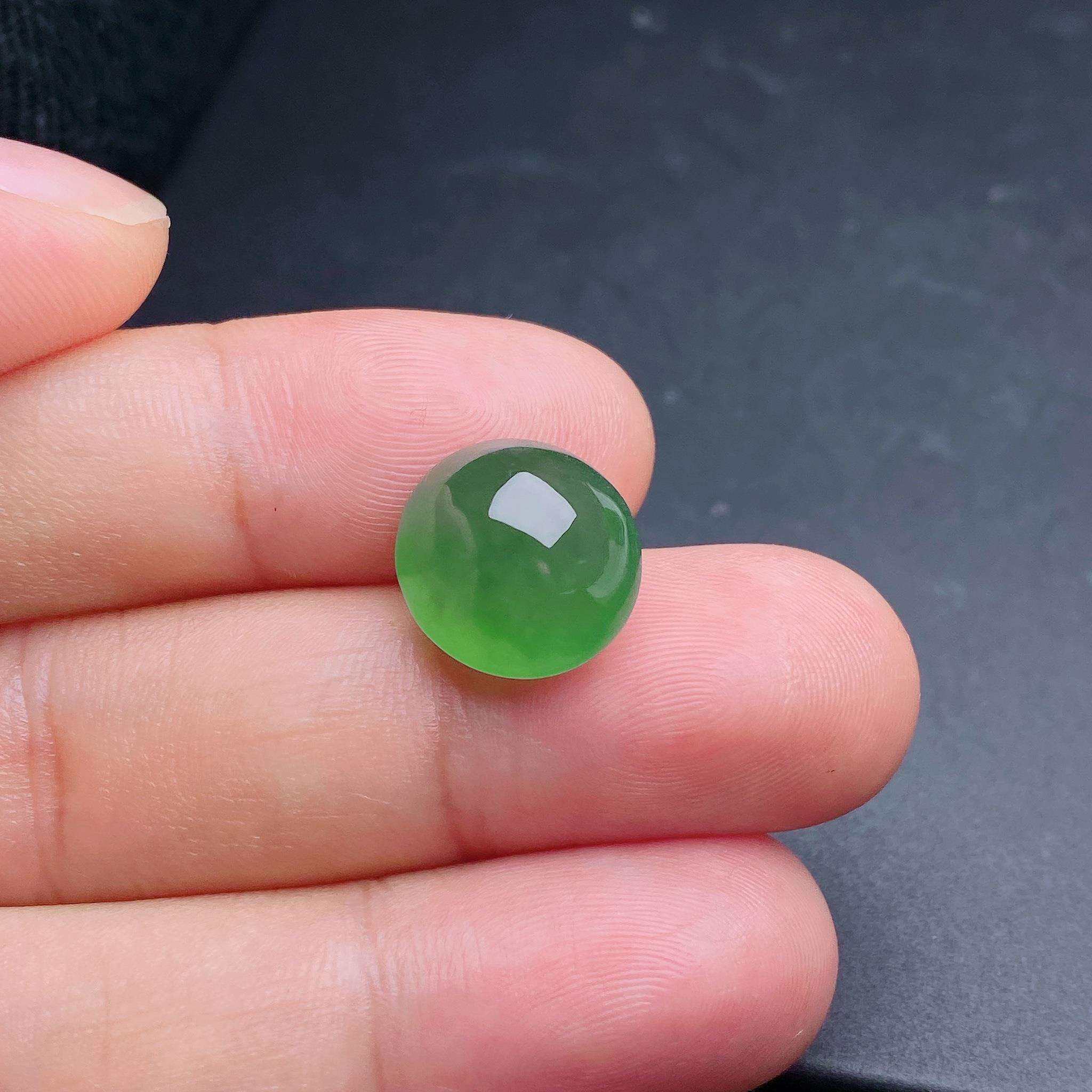 缅甸天然翡翠a货冰晴底蛋面裸石dmf尺寸:13-12-8.7mm