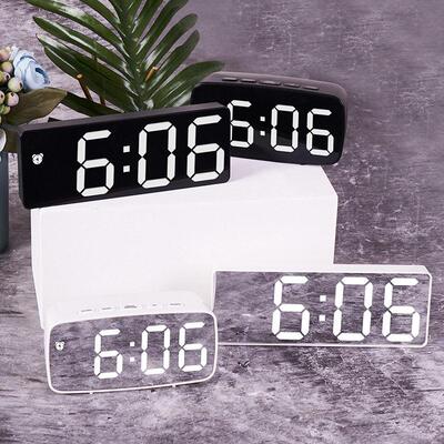 LED electronic clock alarm small 小闹钟数字时钟