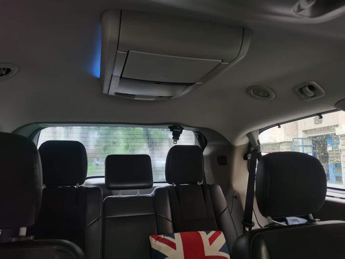 5月9日杭州市装饰公司名下克莱斯勒大捷龙牌小型普通客车网络拍卖公告