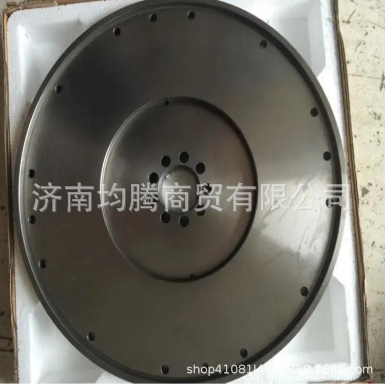 供应重汽豪沃全车件发动机底盘变速箱内外饰AZ1560020577飞轮总成