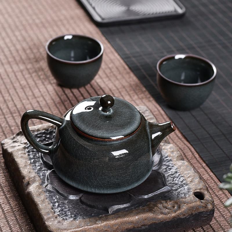 龙泉哥窑青瓷铁胎黑胎茶具套装陶瓷一壶两杯泡茶功夫茶具家用茶壶