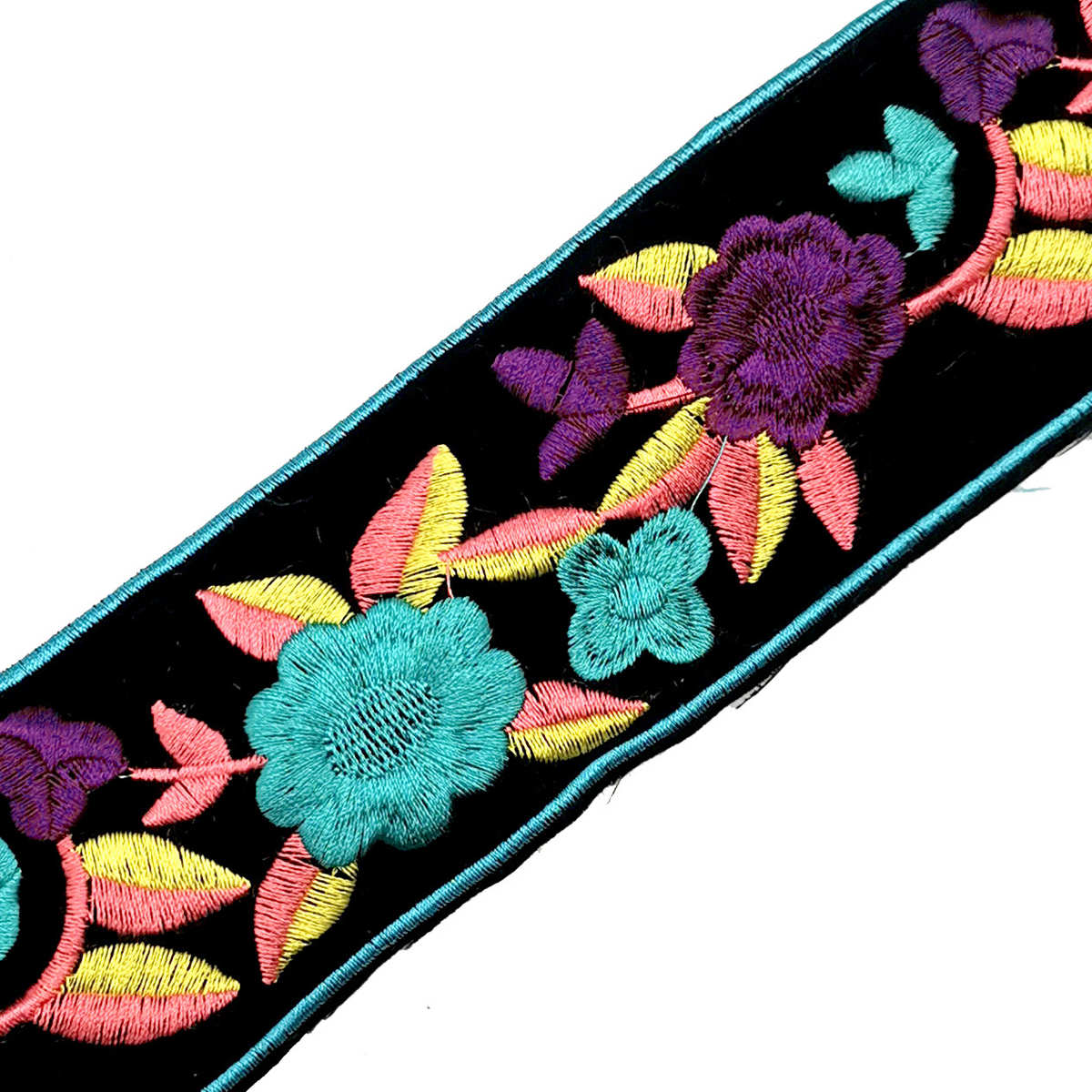 厂家直销 欧美民族风织带 刺绣服装辅料花边异国风情绣花条码