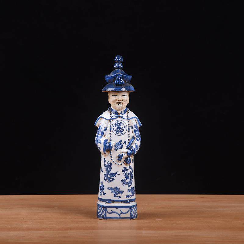 景德镇陶瓷摆件工艺品复古做旧中式清三代皇帝人物博古架创意摆件