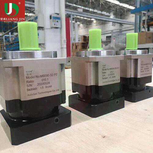 ZIK紫光行星减速机MD064-3-200速比可选精密斜齿轮减速头