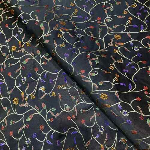 新款直销150门幅中国风旗袍棉袄服装面料织锦缎小辣椒枝藤花纹绸