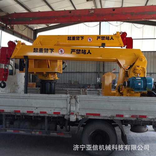 船吊船用吊车8吨船用伸缩吊5吨船用机械吊臂甲板克令吊