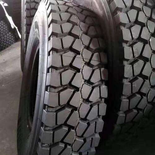 货车轮胎1100/1200R20重载防爆全钢轮胎加强版渣土车轮胎厂家直销