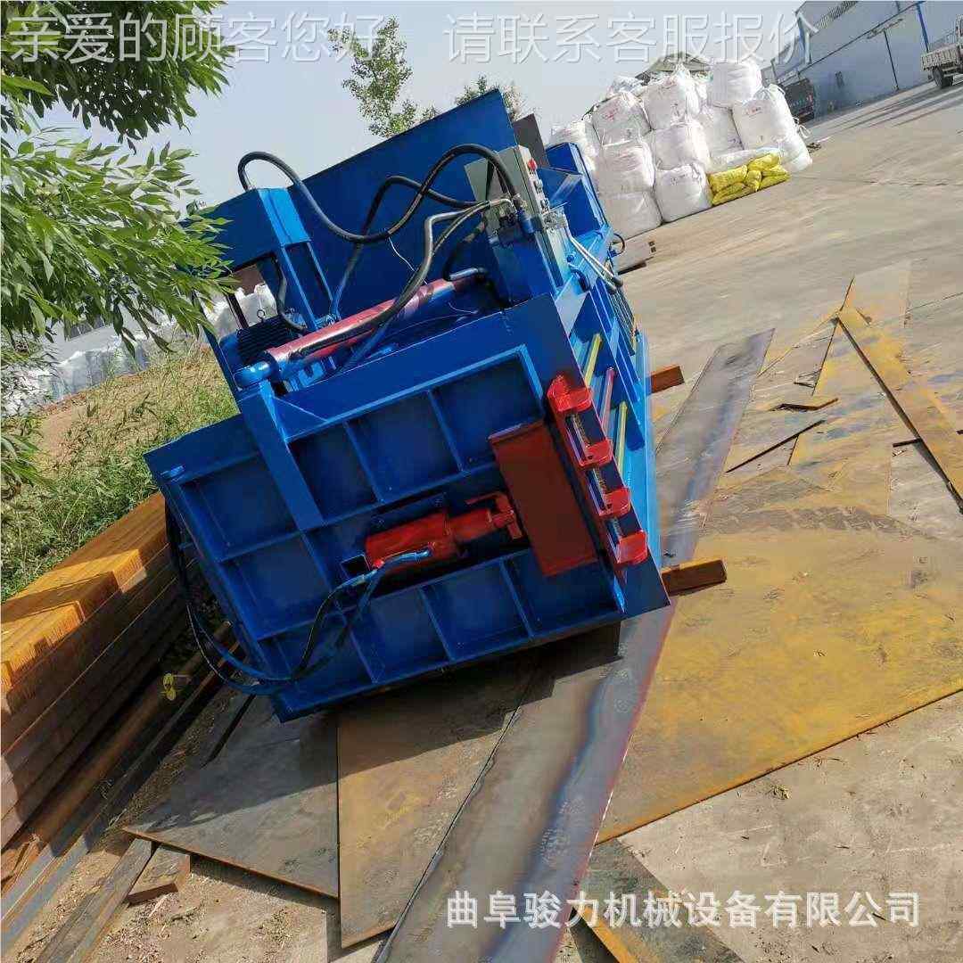 饮料瓶卧机式袋JBS打包机视频 编织卧式包机 废纸箱卧打式打包厂