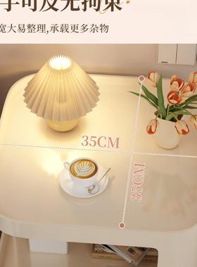 简铁艺床头柜家用卧室约现小型EOG替代奶品油风边几创意代置物架