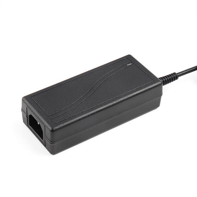 12V5A电源适配器车载电器转家用点烟器电源60W吸尘器电源