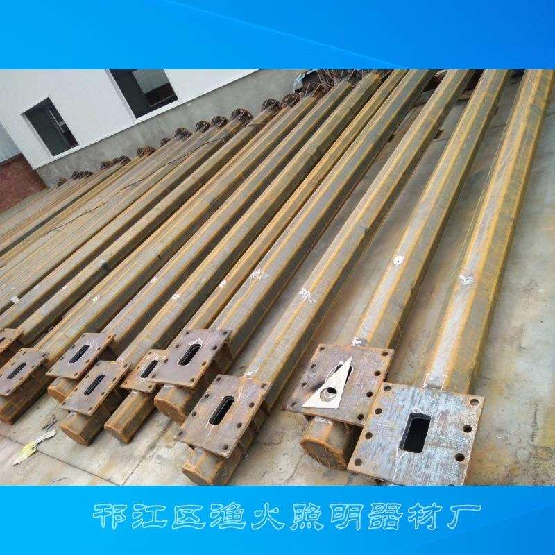 单悬臂八角监控杆、T型八角监控杆、八角监控杆立杆厂家直接发货