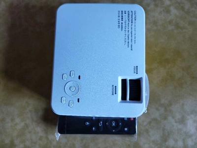 来比下投影仪光米M2和坚果T9哪个好,优缺点区别是?