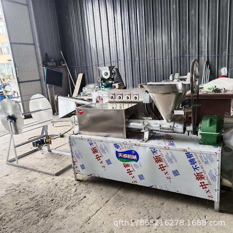 销售小型自熟蛋白肉机多功能面藕机电热自熟牛排豆皮机工艺介绍