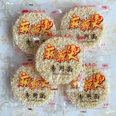 非油炸方便面东洋麦场麻辣烫面 非油炸方便面麻辣烫专用面波纹大