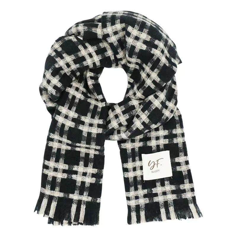 围巾女秋冬季2024新款格子系加厚英伦风披肩高级感氛围保暖围脖