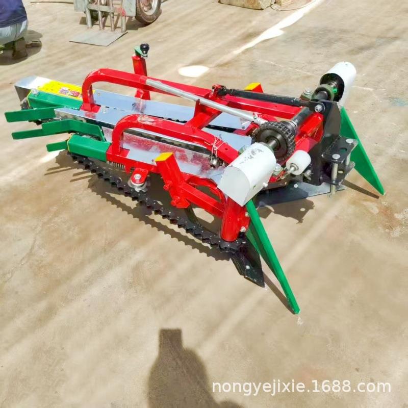 小型红薯大蒜花生土豆收获机家用柴油水冷挖掘出果机振筛式收果机