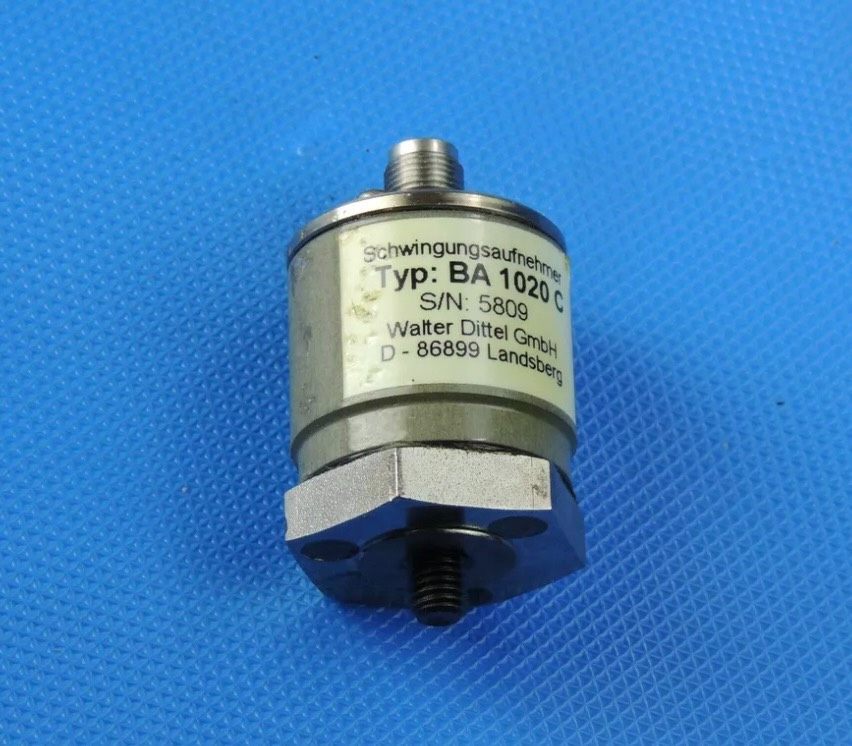 Dittel BA 1020 C振动传感器S/N 5809