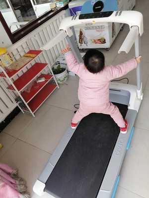 窝在家说:小乔Q2S跑步机怎么样?体验小乔Q2S跑步机我真心不后悔?