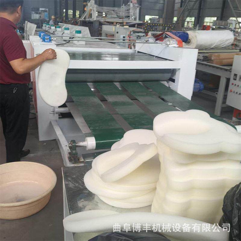 婴儿成人硅胶枕头涂胶机 2米宽床垫海绵浸胶机 百洁布乳胶上胶机