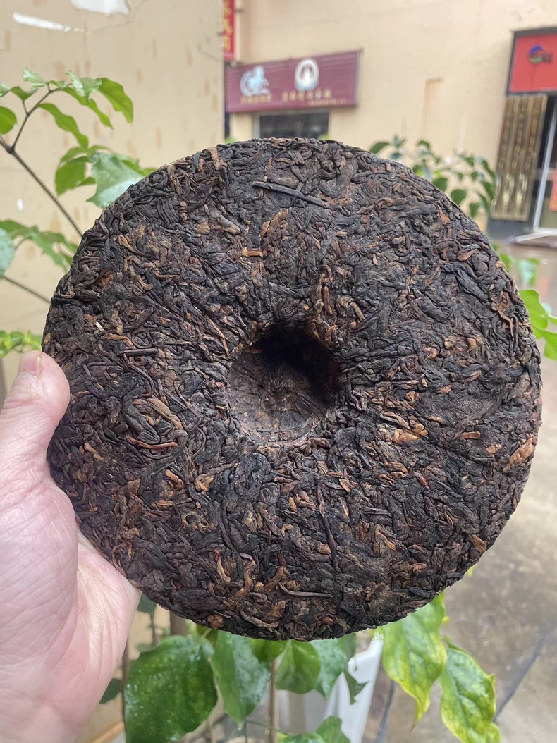 易武慶豐號 2020年 大紅印 熟茶雲南普洱古樹茶357克 普洱茶 BUASHOP普洱老茶