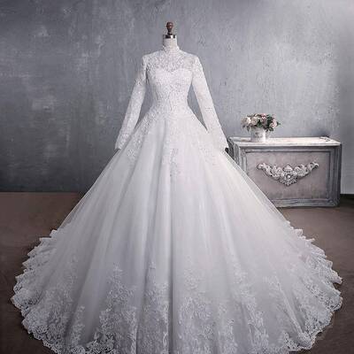 欧美婚纱2025春季新款重工长袖蕾丝新娘立领大拖尾极简婚纱婚礼女