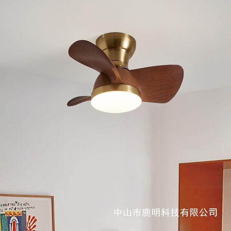 中古风迷你风扇吊灯卧室客厅餐厅灯吸顶风扇灯静音护眼胡桃木色灯