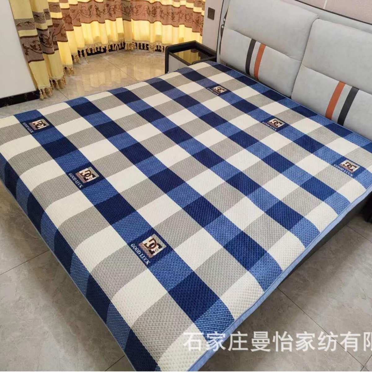 厂家直销秋冬款床盖加绒加厚水晶绒大床盖双人床盖舒适亲肤不起静
