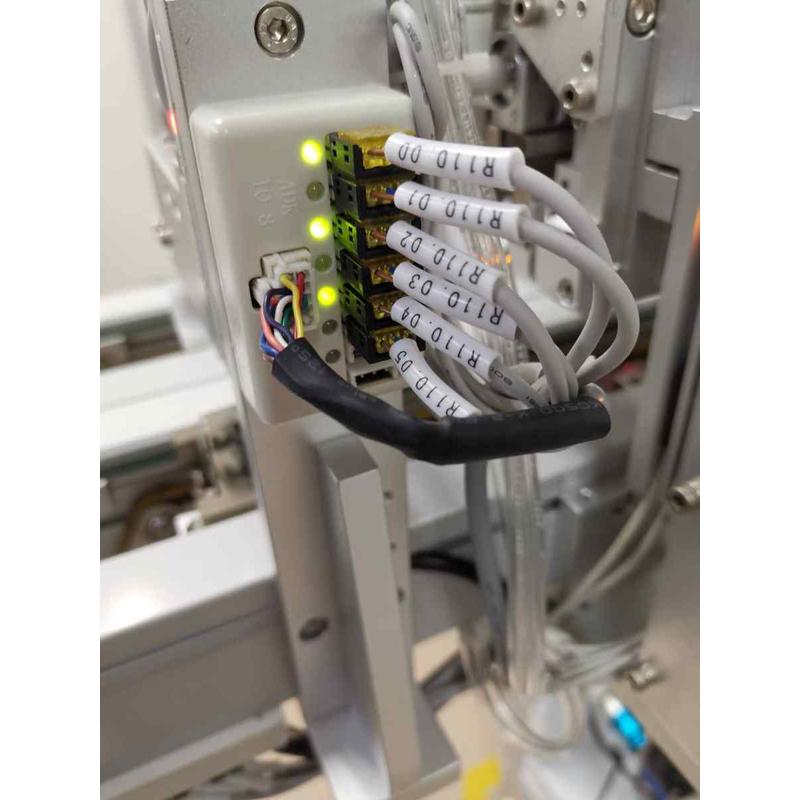 感应器接线盒数字IO接线端子刺破式小型拔插式接线盒ADK-IO-8N