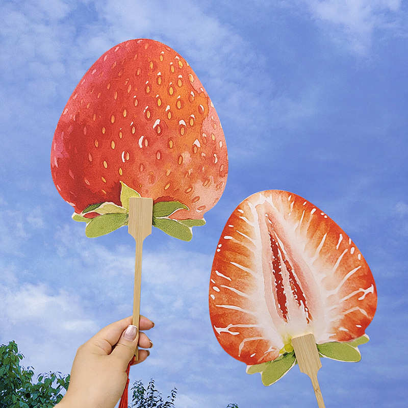 水果团扇夏季拍照道具创意西瓜双面手绘风高颜值仿真草莓手持扇子
