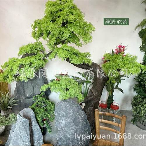 大型橱窗舞台道具装饰仿真绿植罗汉松迎客松仿真松树假松树摆放