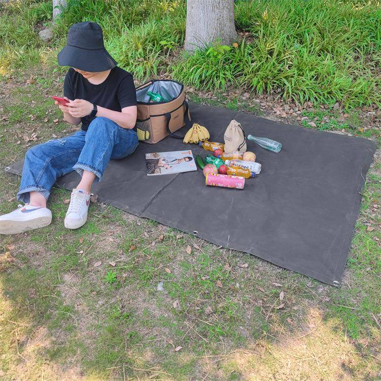 日韩户外露营防水野餐垫野餐烧烤挡风幕布可折叠湿蜡帆布遮阳天幕