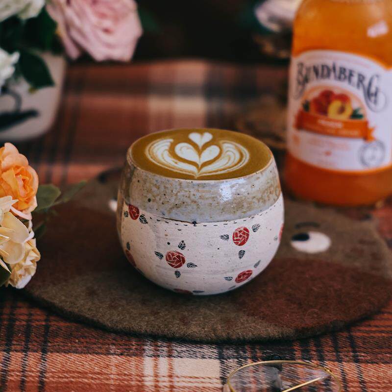 原来是泥复古手绘玫瑰粗陶随手杯陶瓷早餐咖啡杯手握杯蛋杯茶杯