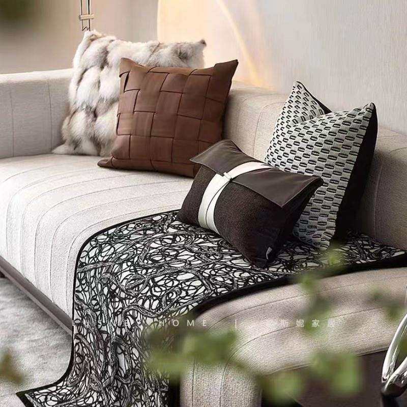 样板房抱枕轻奢简约现代软装沙发客厅靠垫方枕样板间酒店抱枕