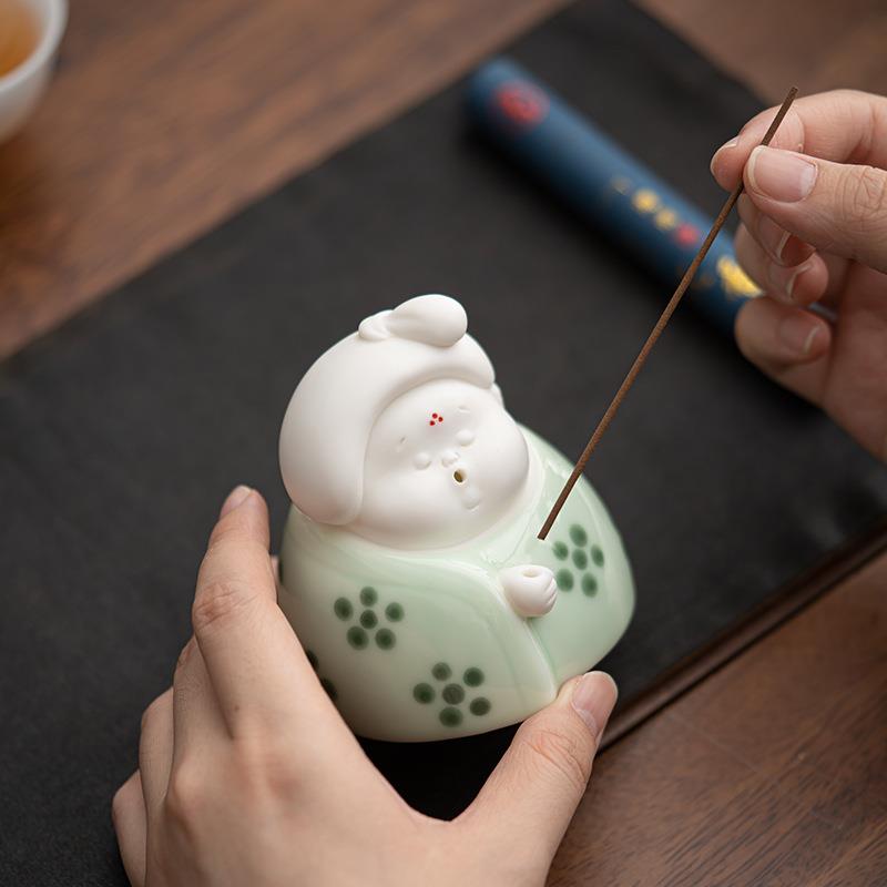 创意唐宝宝线香香插摆件桌面可爱陶瓷线香底座中式家用香托线香器