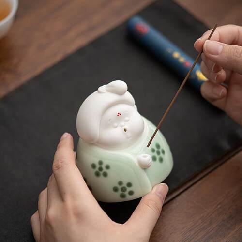 创意唐宝宝线香香插摆件桌面可爱陶瓷线香底座中式家用香托线香器
